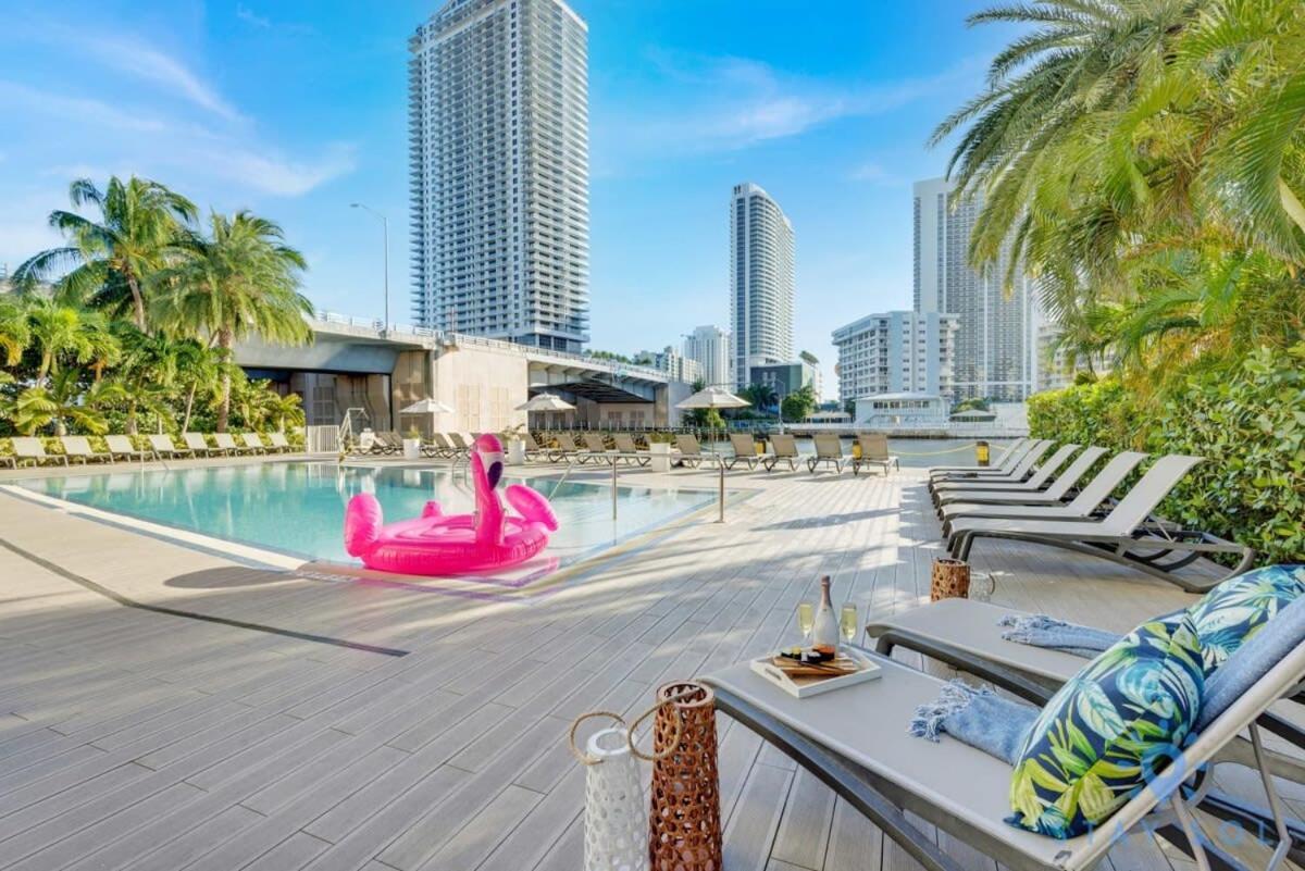 Infinite View With Balcony,Pool Plus Near Beach 哈兰代尔海滩 外观 照片
