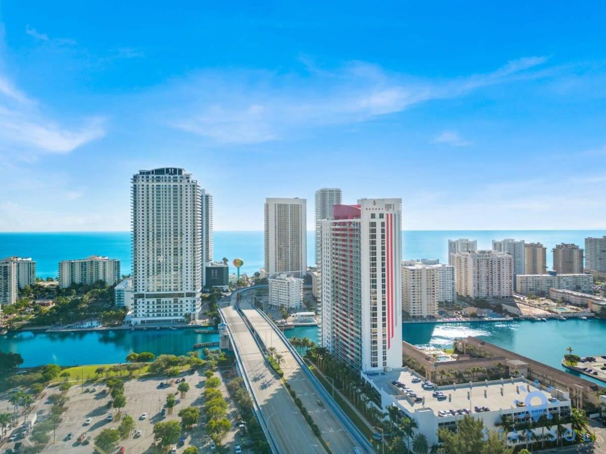 Infinite View With Balcony,Pool Plus Near Beach 哈兰代尔海滩 外观 照片